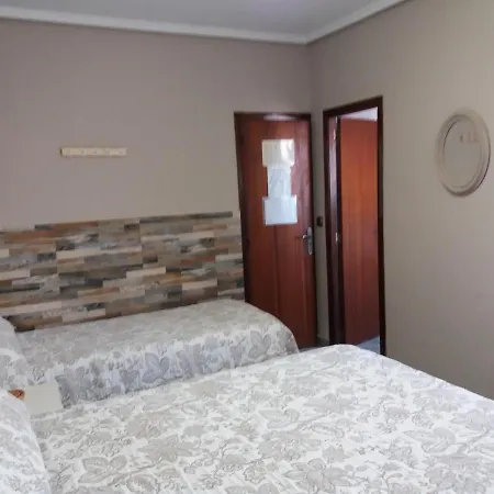 Hostal La Pilarica-3